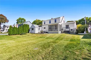 706 High St, Cumberland, RI 02864 - Photo 31