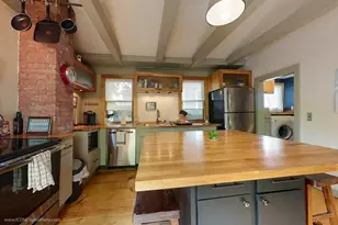 300 Broadway Ave, Newport, RI 02840 - Photo 33