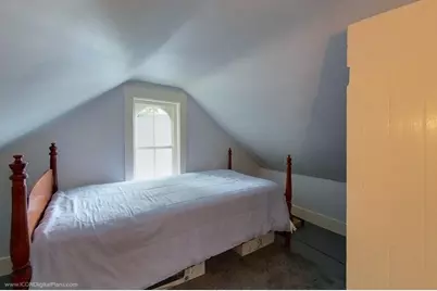 300 Broadway Avenue, Newport, RI 02840 - Photo 27