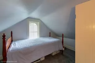 300 Broadway Ave, Newport, RI 02840 - Photo 27