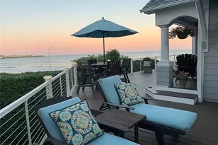 124 Memorial Blvd, Newport, RI 02840 - Photo 3