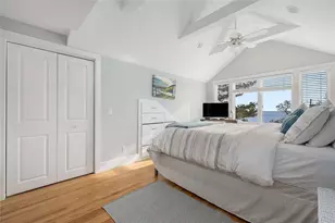 124 Memorial Blvd, Newport, RI 02840 - Photo 19