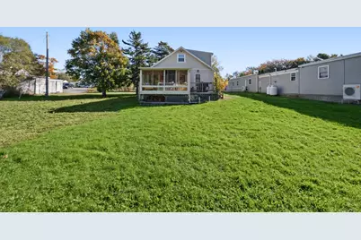 1031 Old Stafford Road, Tiverton, RI 02878 - Photo 17