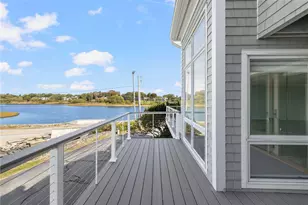 9 Poppasquash Rd, Bristol, RI 02809 - Photo 19