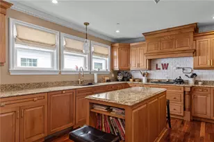 26 Brown and Howard, Newport, RI 02840 - Photo 13