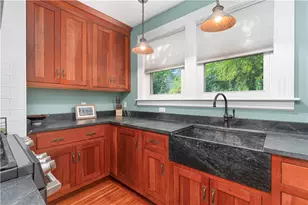 610 Hope St, Providence, RI 02906 - Photo 11