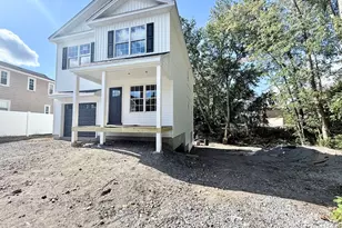 22 Myrtle Ave, Johnston, RI 02919 - Photo 3