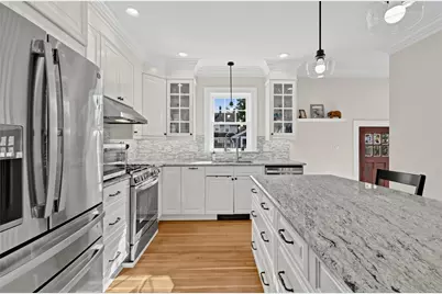 28 Moorland Avenue, Cranston, RI 02905 - Photo 7