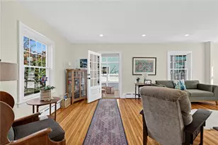 28 Moorland Ave, Cranston, RI 02905 - Photo 15
