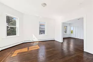 16 Duncan Ave, Providence, RI 02906 - Photo 19