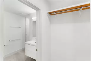 31 Parade St, Providence, RI 02909 - Photo 11