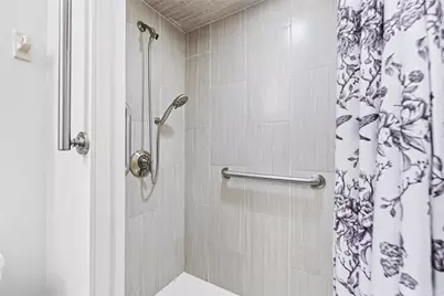650 East Greenwich Avenue #2-111, West Warwick, RI 02893 - Photo 15