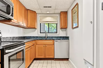 650 East Greenwich Avenue #2-111, West Warwick, RI 02893 - Photo 3