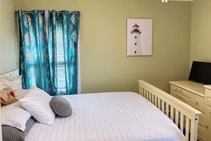 27 Crescent Rd, Pawtucket, RI 02861 - Photo 5