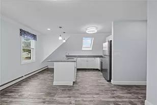 17 Selkirk Rd Rd, Cranston, RI 02905 - Photo 3
