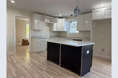 352 Willard Avenue, Providence, RI 02905 - Photo 3