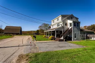 25 Lamoureux Blvd, North Smithfield, RI 02896 - Photo 1