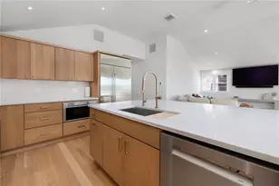 76 Warren Ave, Middletown, RI 02842 - Photo 9