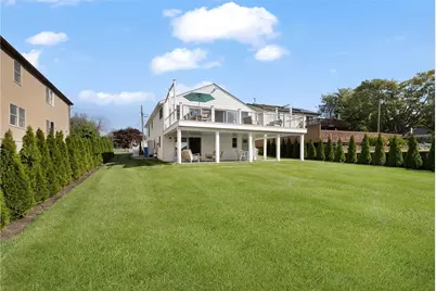 76 Warren Avenue, Middletown, RI 02842 - Photo 3