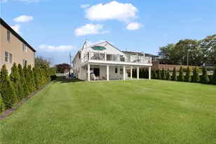 76 Warren Ave, Middletown, RI 02842 - Photo 3