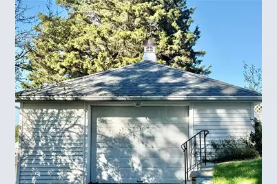 52 Grinnell Avenue, Tiverton, RI 02878 - Photo 5