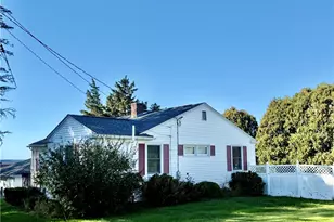 52 Grinnell Ave, Tiverton, RI 02878 - Photo 3