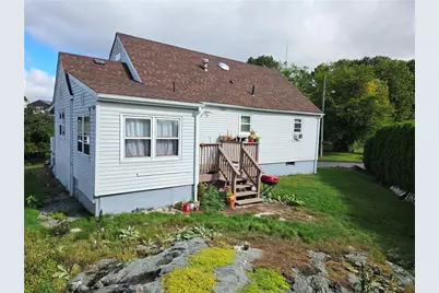 4 Heritage Circle, Johnston, RI 02919 - Photo 9