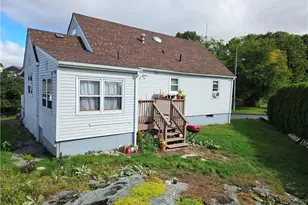 4 Heritage Cir, Johnston, RI 02919 - Photo 9