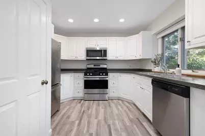 203 Dean Ridge Court, Cranston, RI 02920 - Photo 15