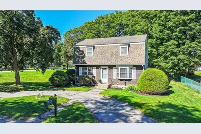 14 Sutton Street, Smithfield, RI 02828 - Photo 1