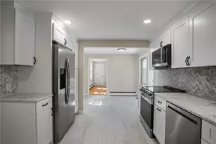 23 Wildrose Ct, Warwick, RI 02888 - Photo 7