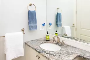 93 Shore Dr, Middletown, RI 02842 - Photo 39