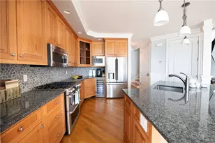 93 Shore Dr, Middletown, RI 02842 - Photo 19