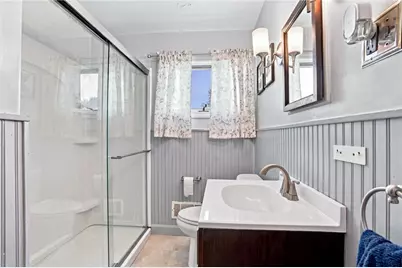 78 Hanover Street, Warwick, RI 02886 - Photo 15