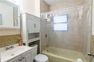 65 Darlingdale Ave, Pawtucket, RI 02961 - Photo 9