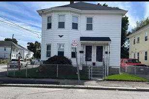 65 Darlingdale Ave, Pawtucket, RI 02961 - Photo 1