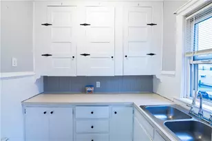 65 Darlingdale Ave, Pawtucket, RI 02961 - Photo 19