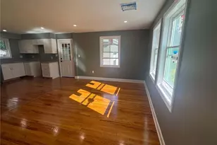 112 Durfee Rd, Tiverton, RI 02878 - Photo 9