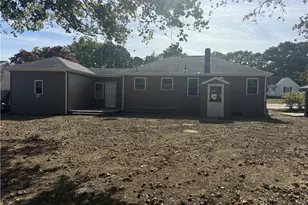 112 Durfee Rd, Tiverton, RI 02878 - Photo 5