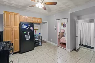 11 Eva St, Providence, RI 02909 - Photo 7