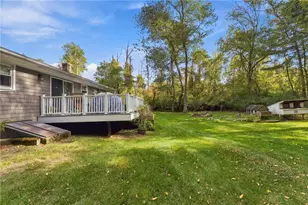 458 Field Hill Rd, Scituate, RI 02815 - Photo 21