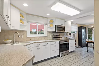 77 Cliff Drive, Bristol, RI 02809 - Photo 21