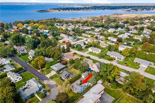 77 Cliff Dr, Bristol, RI 02809 - Photo 45