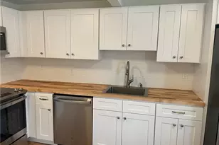 51 Duane St, East Greenwich, RI 02818 - Photo 5