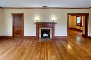 21 E Rd, Tiverton, RI 02878 - Photo 5