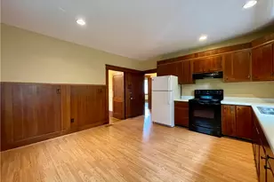 21 E Rd, Tiverton, RI 02878 - Photo 9