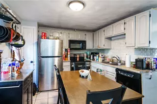 17 E Greenwich Ave, West Warwick, RI 02893 - Photo 3