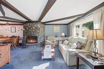4 Saxony Avenue, Tiverton, RI 02878 - Photo 7