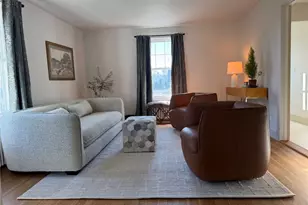 39 Chester Ave, Westerly, RI 02891 - Photo 3