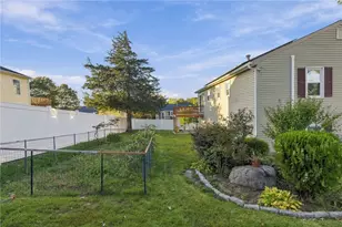 17 Brook St, West Warwick, RI 02893 - Photo 43